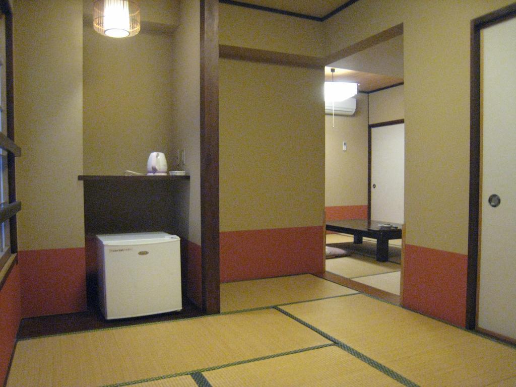 Utsumionsen Ichizu Hotel Aichi Екстериор снимка