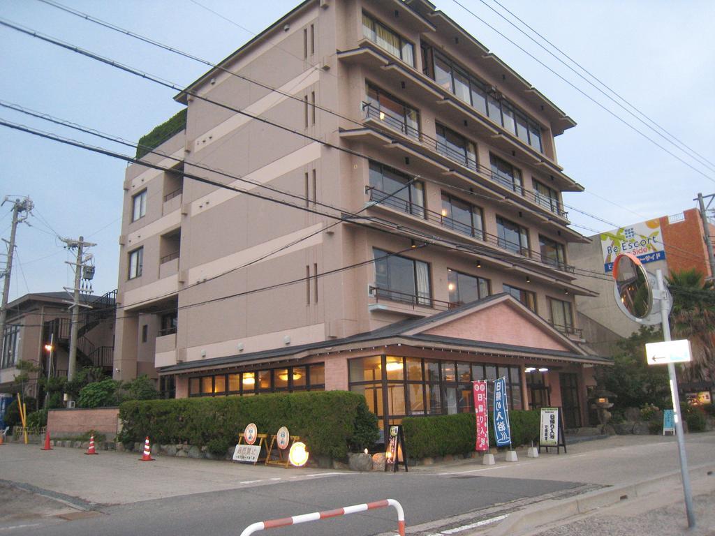 Utsumionsen Ichizu Hotel Aichi Екстериор снимка