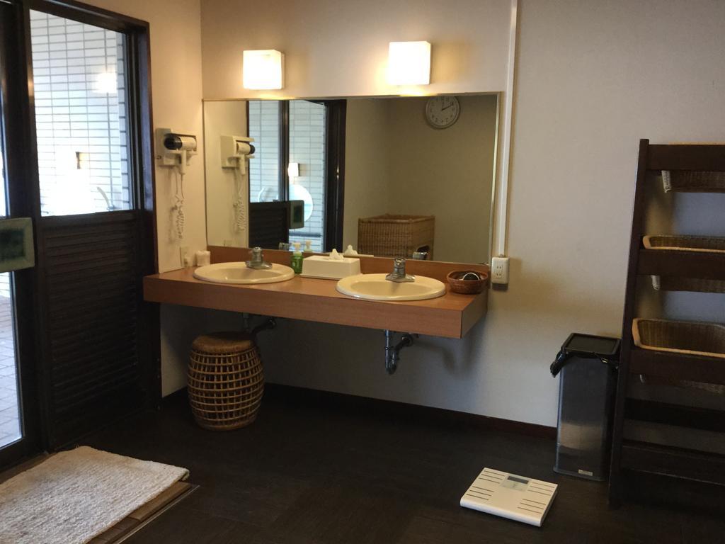 Utsumionsen Ichizu Hotel Aichi Екстериор снимка
